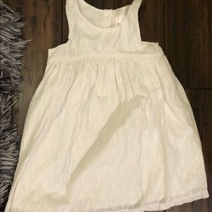 Adorable white dress for fancy or casual events